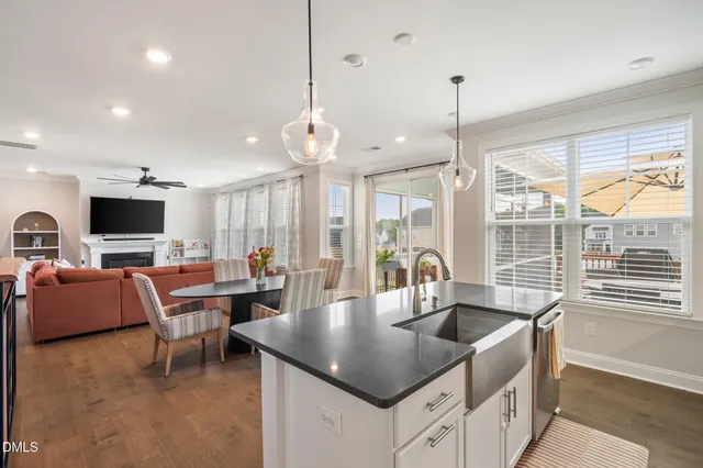 $785,000 | 245 North Crest Drive, Chapel Hill, NC 27517