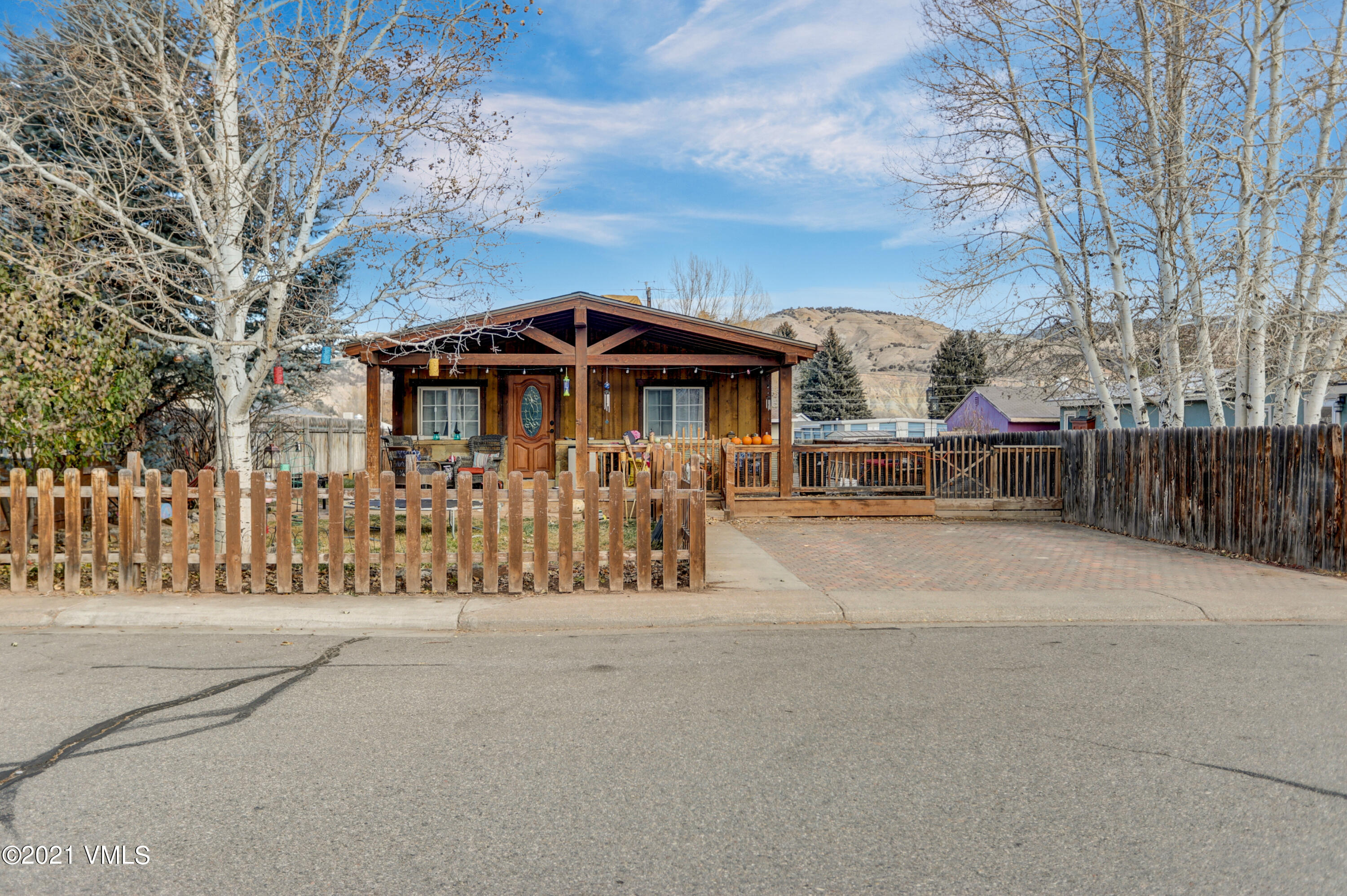 114 Spring Circle Gypsum, CO 81637 - Photo 2 of 27 Exterior 1