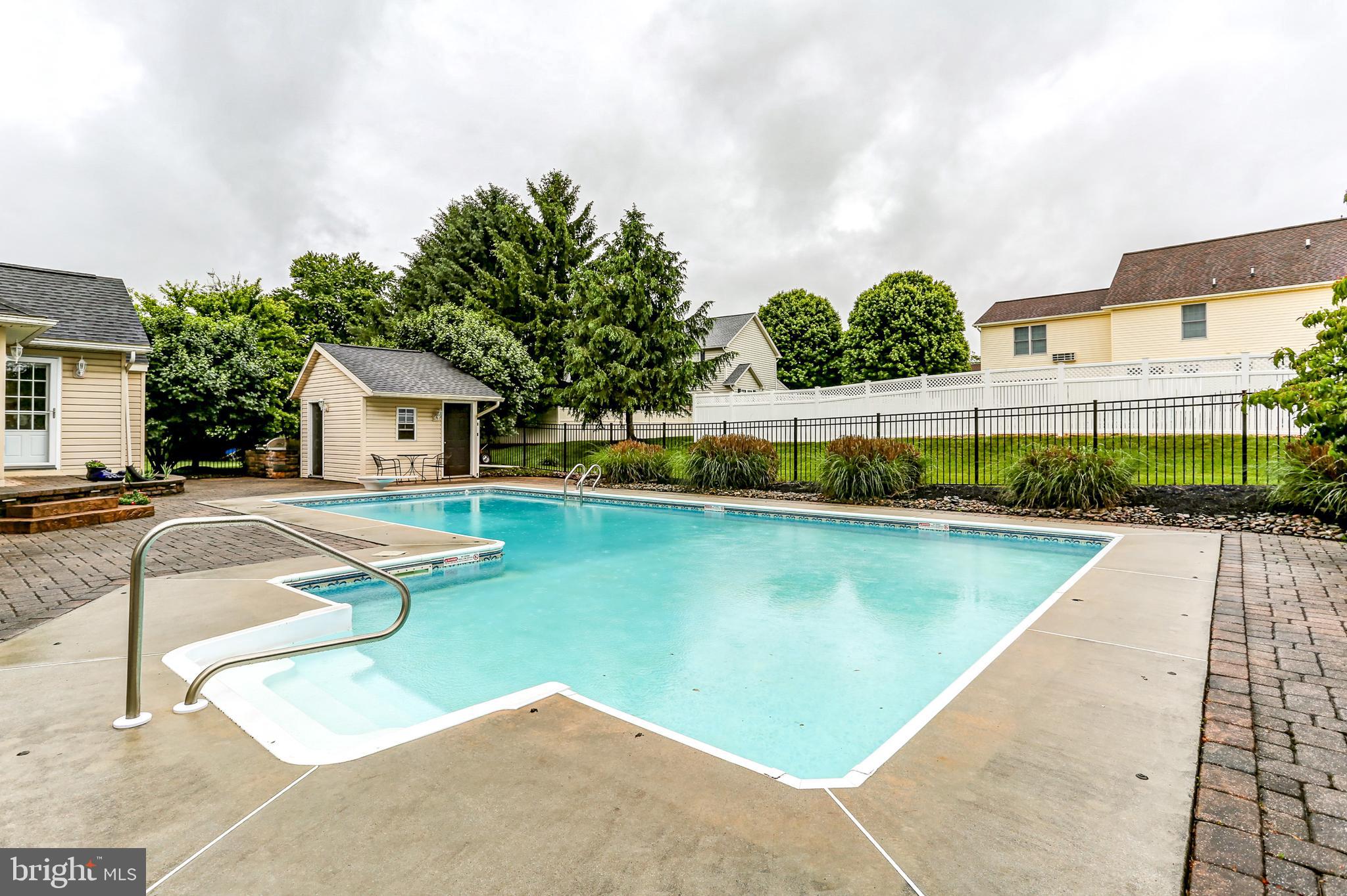 10 Silver Maple Drive Boiling Springs, PA 17007 - Photo 6 of 35