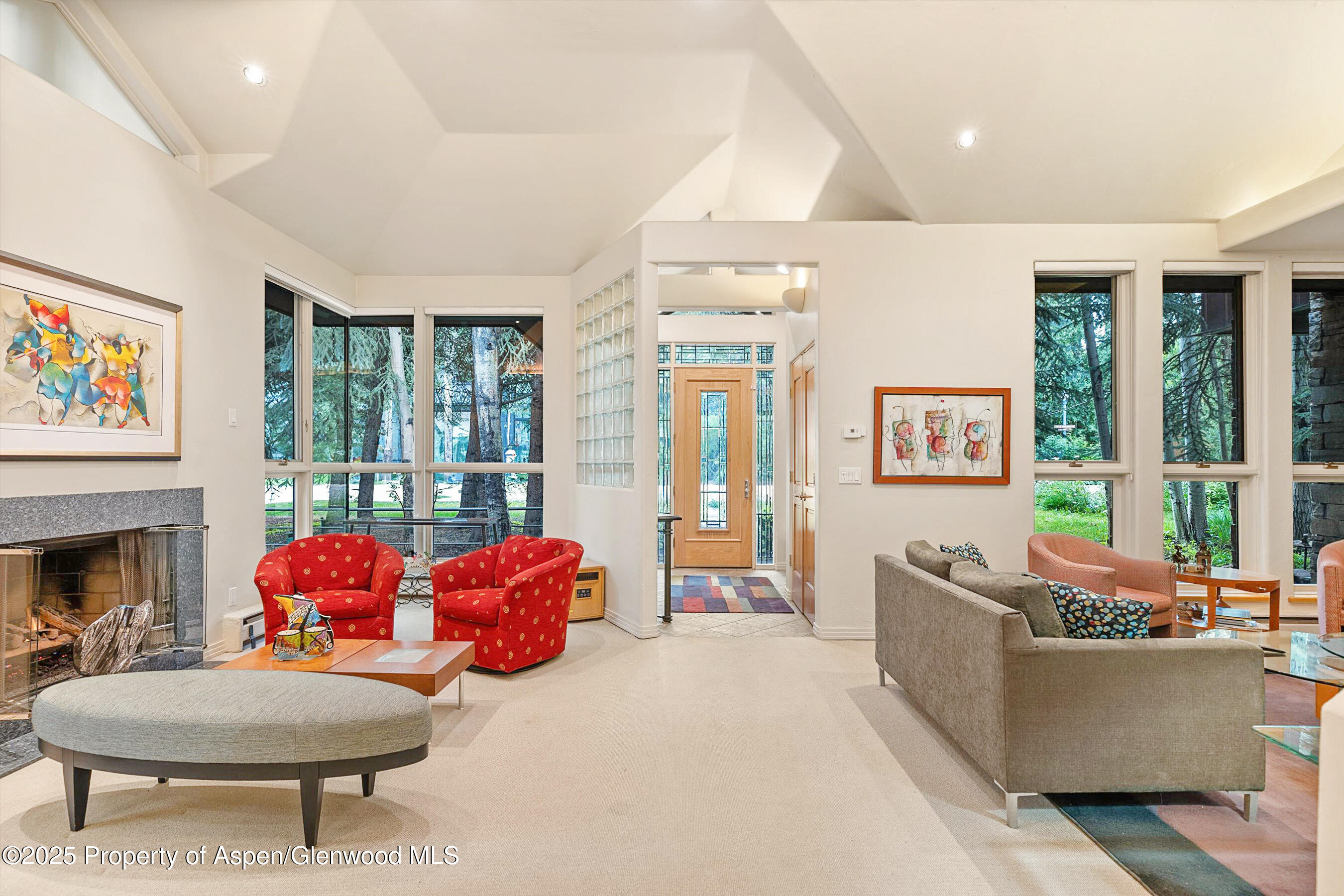 734 West Smuggler Street Aspen, CO 81611 - Photo 5 of 33 Open Living