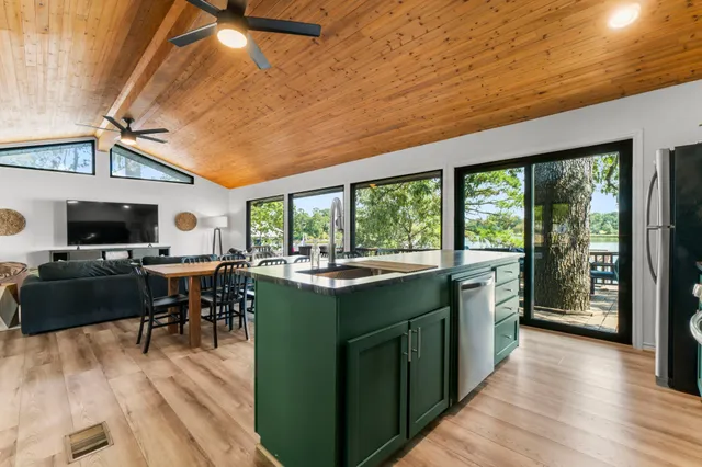 $650,000 | 40 Northwood Drive, Point Blank, TX 77364