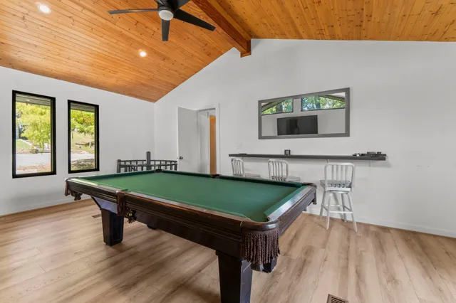 $650,000 | 40 Northwood Drive, Point Blank, TX 77364