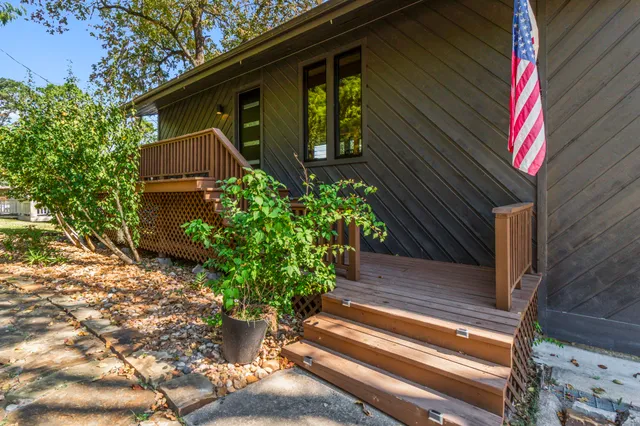 $650,000 | 40 Northwood Drive, Point Blank, TX 77364