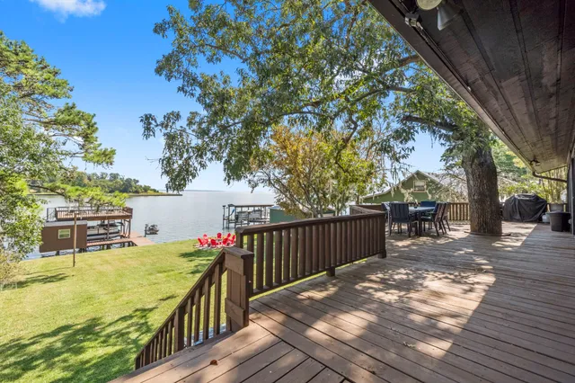 $650,000 | 40 Northwood Drive, Point Blank, TX 77364