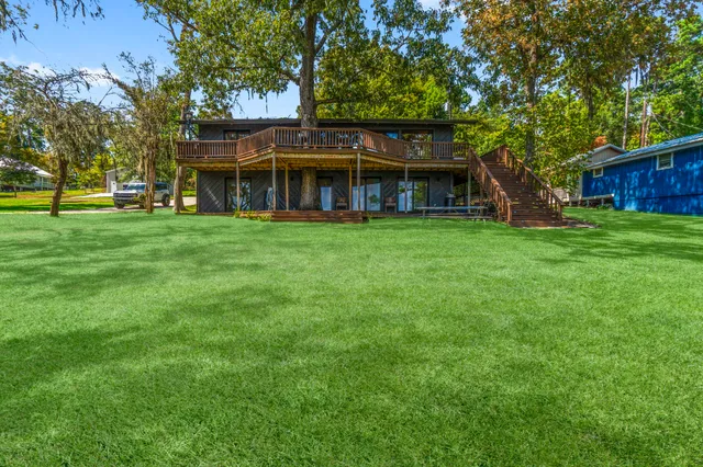 $650,000 | 40 Northwood Drive, Point Blank, TX 77364