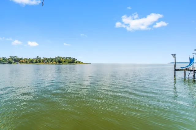 $650,000 | 40 Northwood Drive, Point Blank, TX 77364