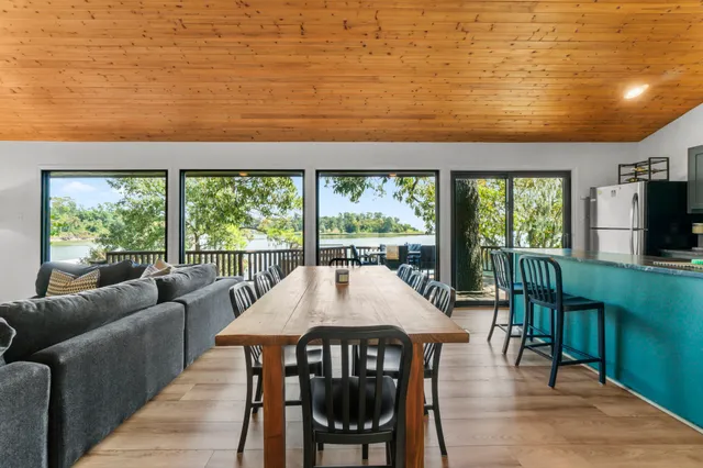 $650,000 | 40 Northwood Drive, Point Blank, TX 77364