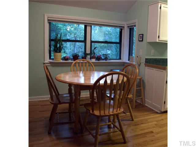 1105 Woodburn Road Durham, NC 27705 - Photo 6 of 11 Breakfast Area