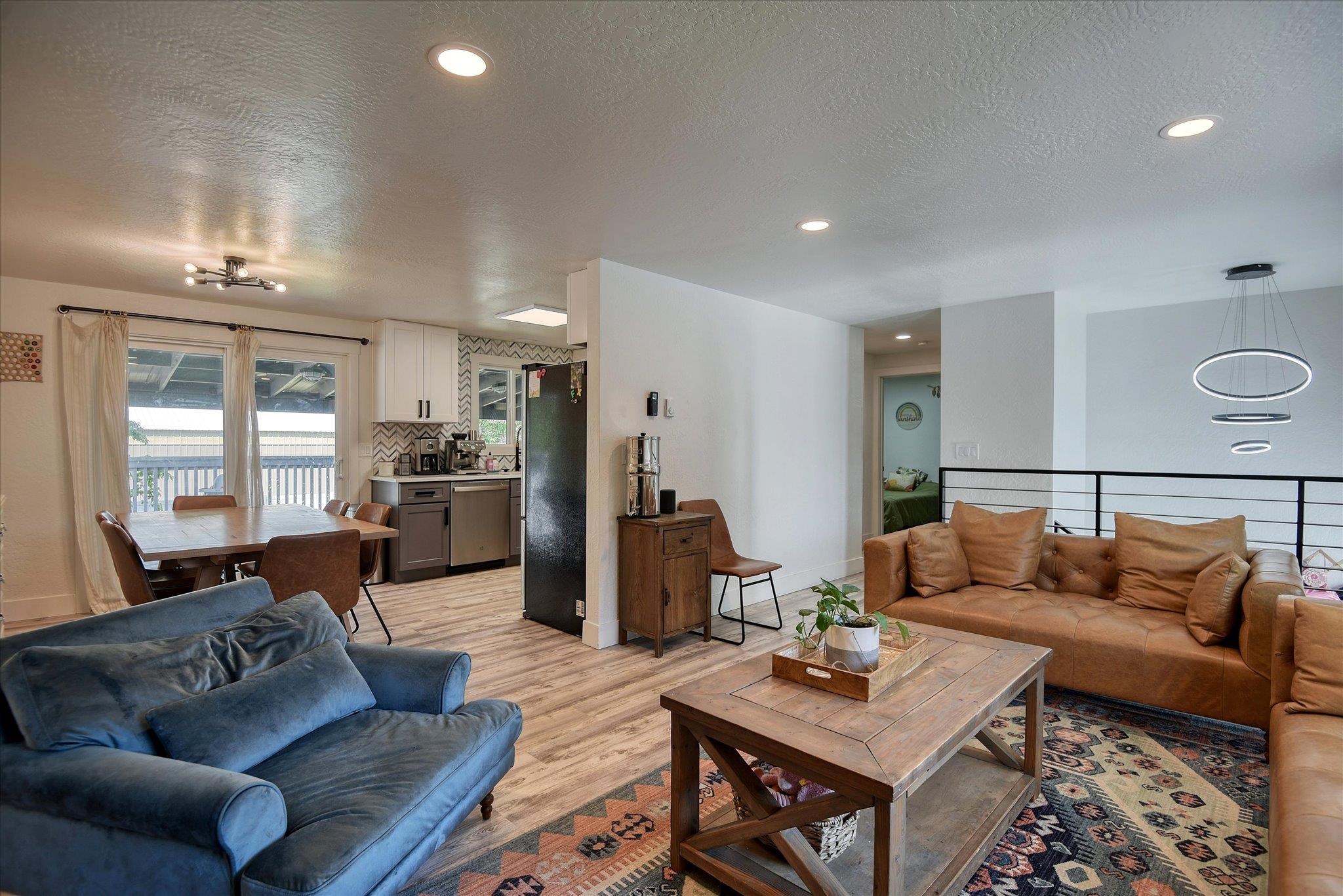 15317 North Unicorn Street Mead, WA 99021 - Photo 4 of 33