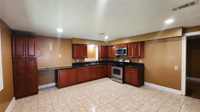 $135,000 | 158 East 27th Street, Reserve, LA 70084