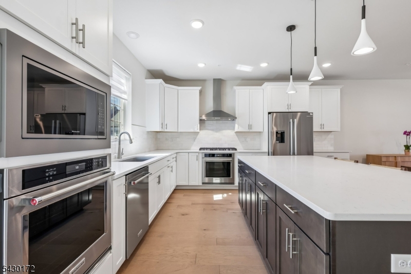 1 Periwinkle Lane Warren, NJ 07059 - Photo 6 of 31