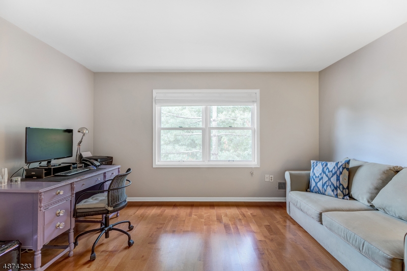 21 Heritage Drive, Unit G Chatham, NJ 07928 - Photo 14 of 18