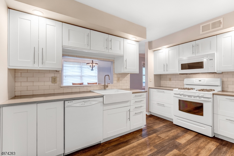 21 Heritage Drive, Unit G Chatham, NJ 07928 - Photo 8 of 18