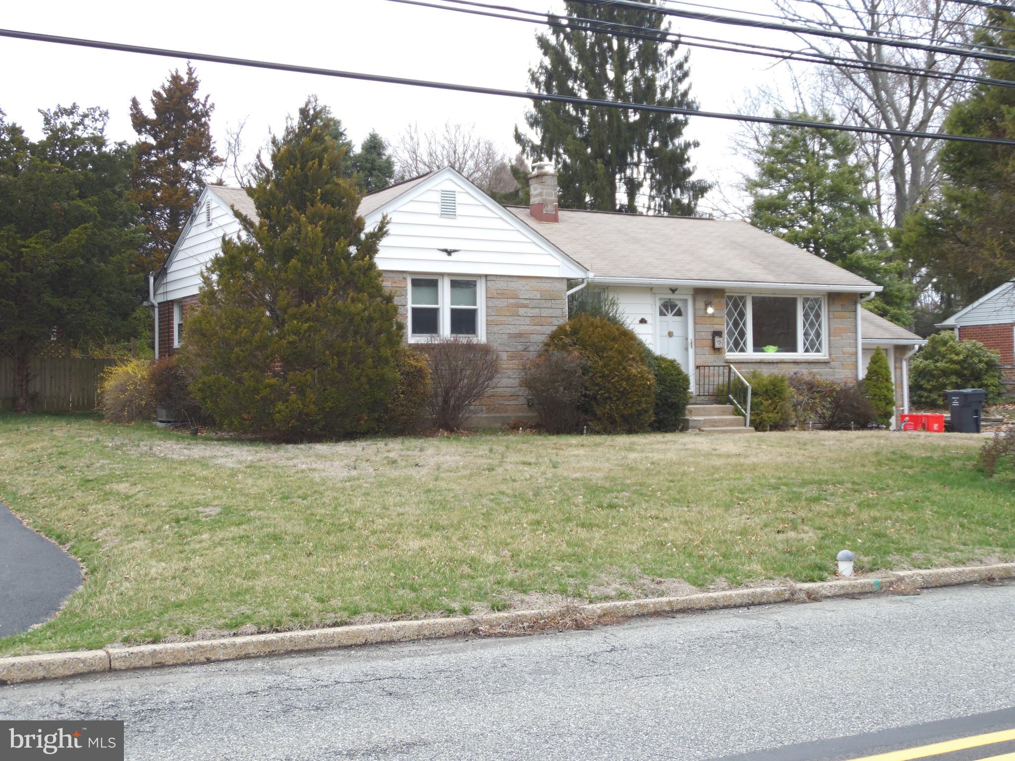 31 Devon Road Malvern, PA 19355 - Photo 3 of 23