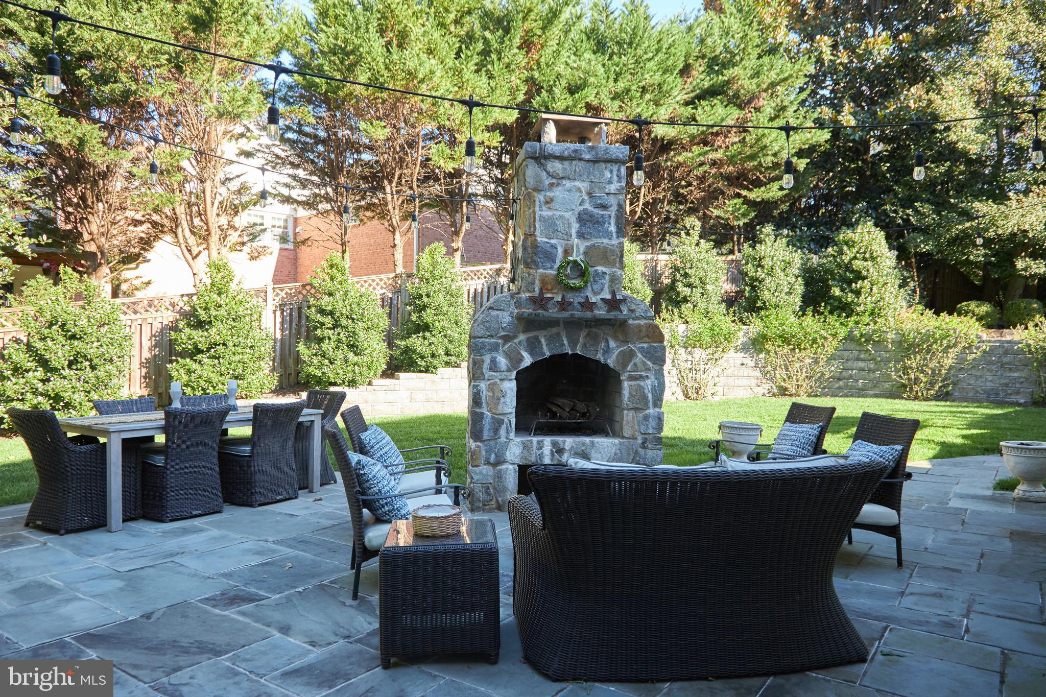 10000 Carter Road Bethesda, MD 20817 - Photo 22 of 43 Patio