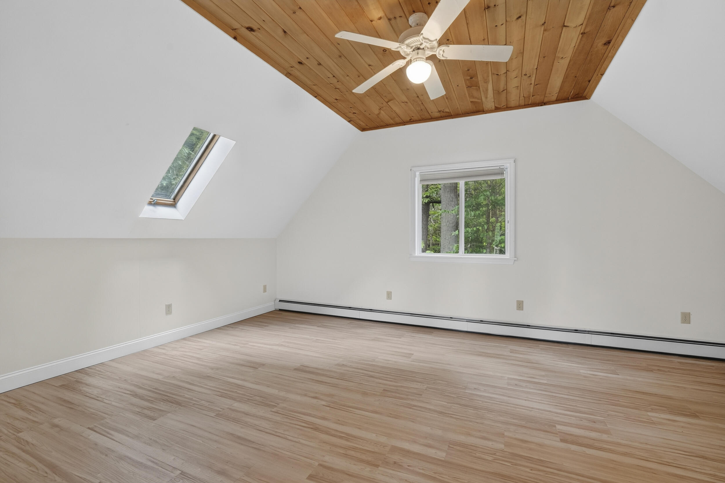 8 Hillside Avenue Harrison, ME 04040 - Photo 29 of 43