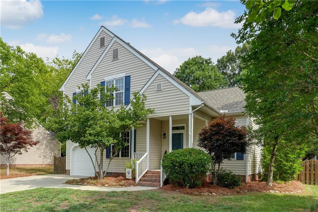 4025 Queens Grant Road Jamestown, NC 27282 - Photo 4 of 30