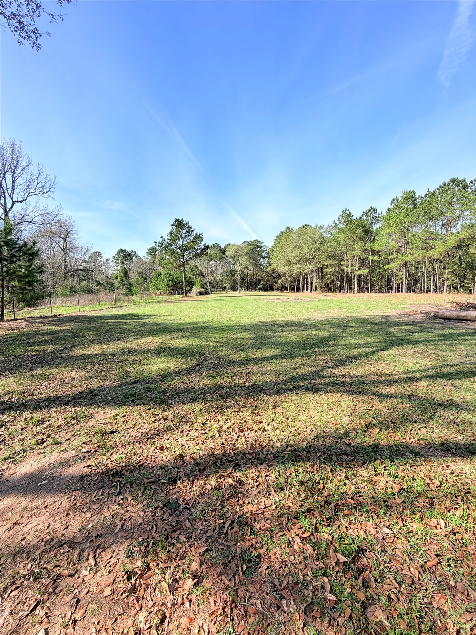 18750 Keenan Cut Off Road Montgomery, TX 77316 - Photo 38 of 43 a view of an ocean and beach