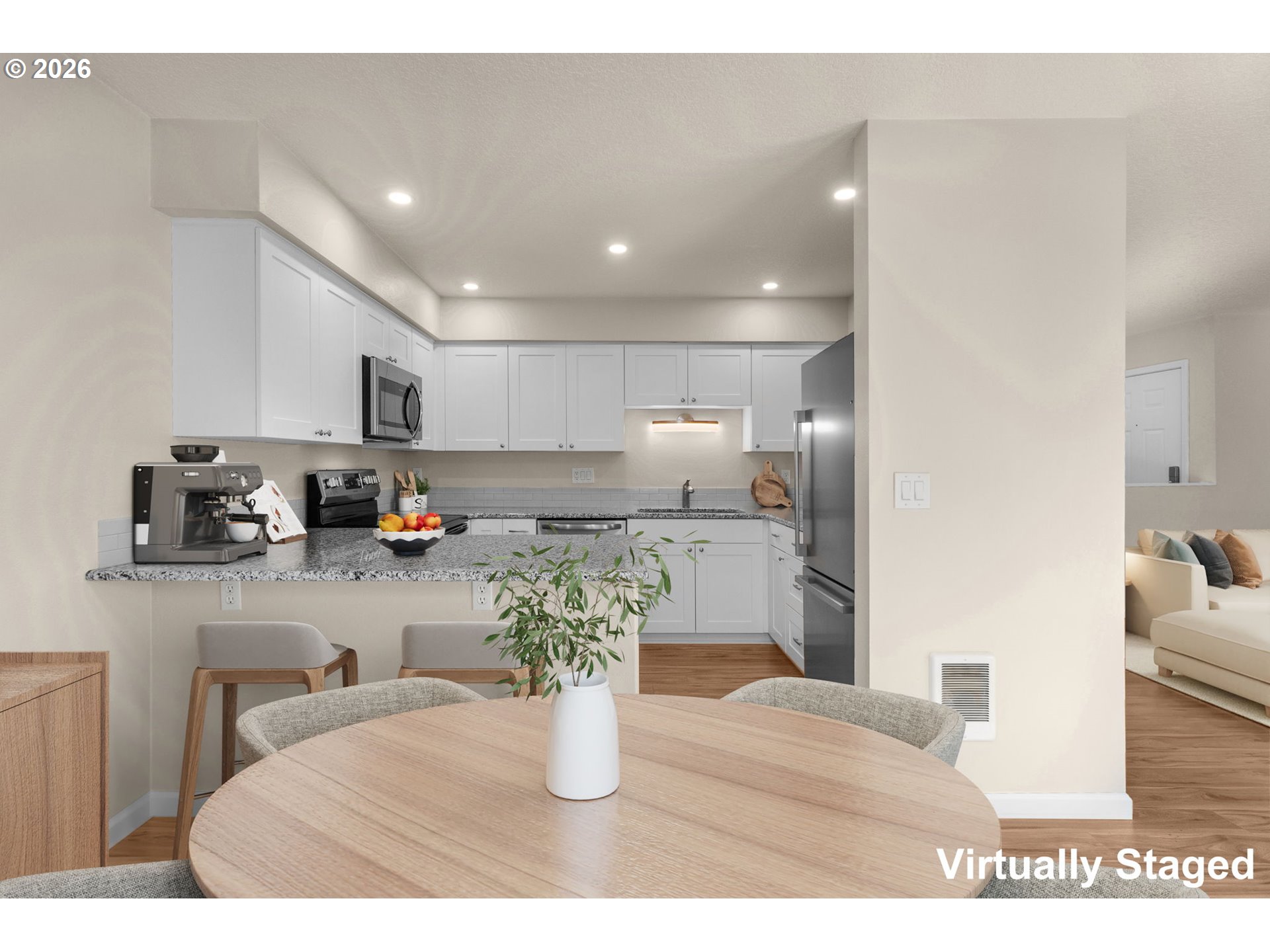 10660 Southwest Davies Road, Unit 40 Beaverton, OR 97008 - Photo 2 of 45 Dining Area