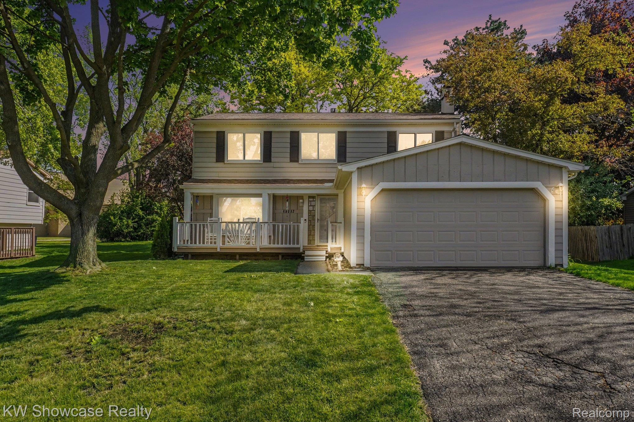 40652 Village Wood Road Novi, MI 48375 - Photo 1 of 37 001__dsc4006-twilight_466.jpg