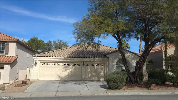 $620,000 | 6 Staghorn Street, Henderson, NV 89012