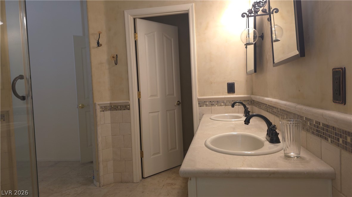 6 Staghorn Street Henderson, NV 89012 - Photo 20 of 37