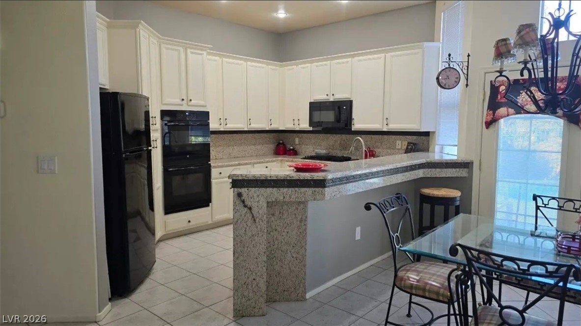 6 Staghorn Street Henderson, NV 89012 - Photo 9 of 37