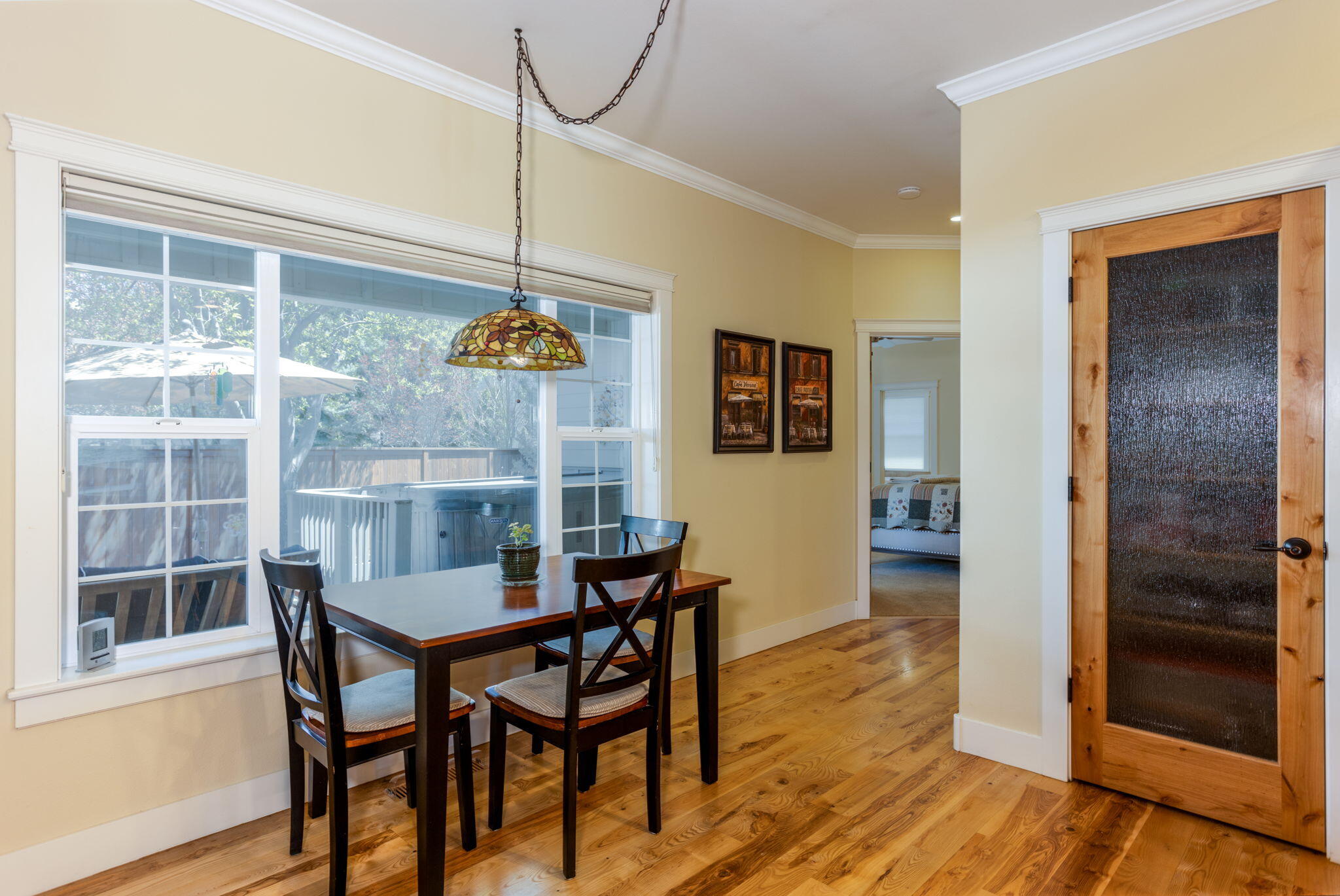 61186 Ridgewater Loop Bend, OR 97702 - Photo 15 of 33 Breakfast nook