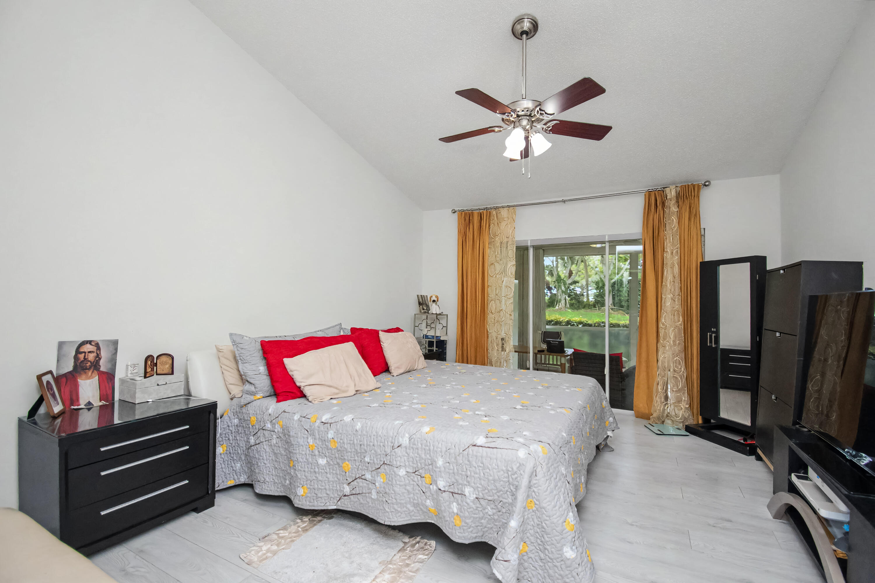 11062 Autoro Court, Unit 11062 Boca Raton, FL 33498 - Photo 22 of 39 5CE8C85F-F8C7-42E3-A133-B2C95624B735