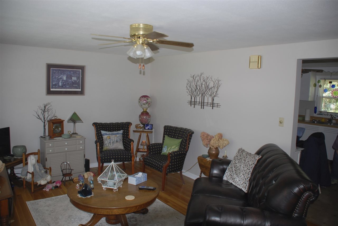 9 Guay Street Concord, NH 03301 - Photo 4 of 15 Gallery Image 4