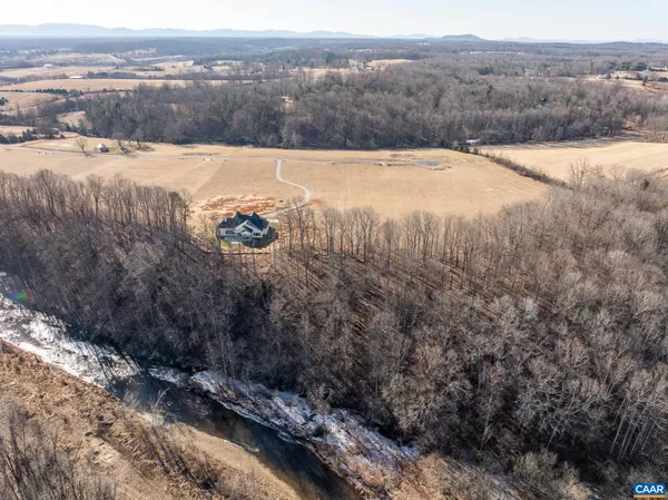 $1,975,000 | 290 Grange Cmns Ridge, Ruckersville, VA 22968