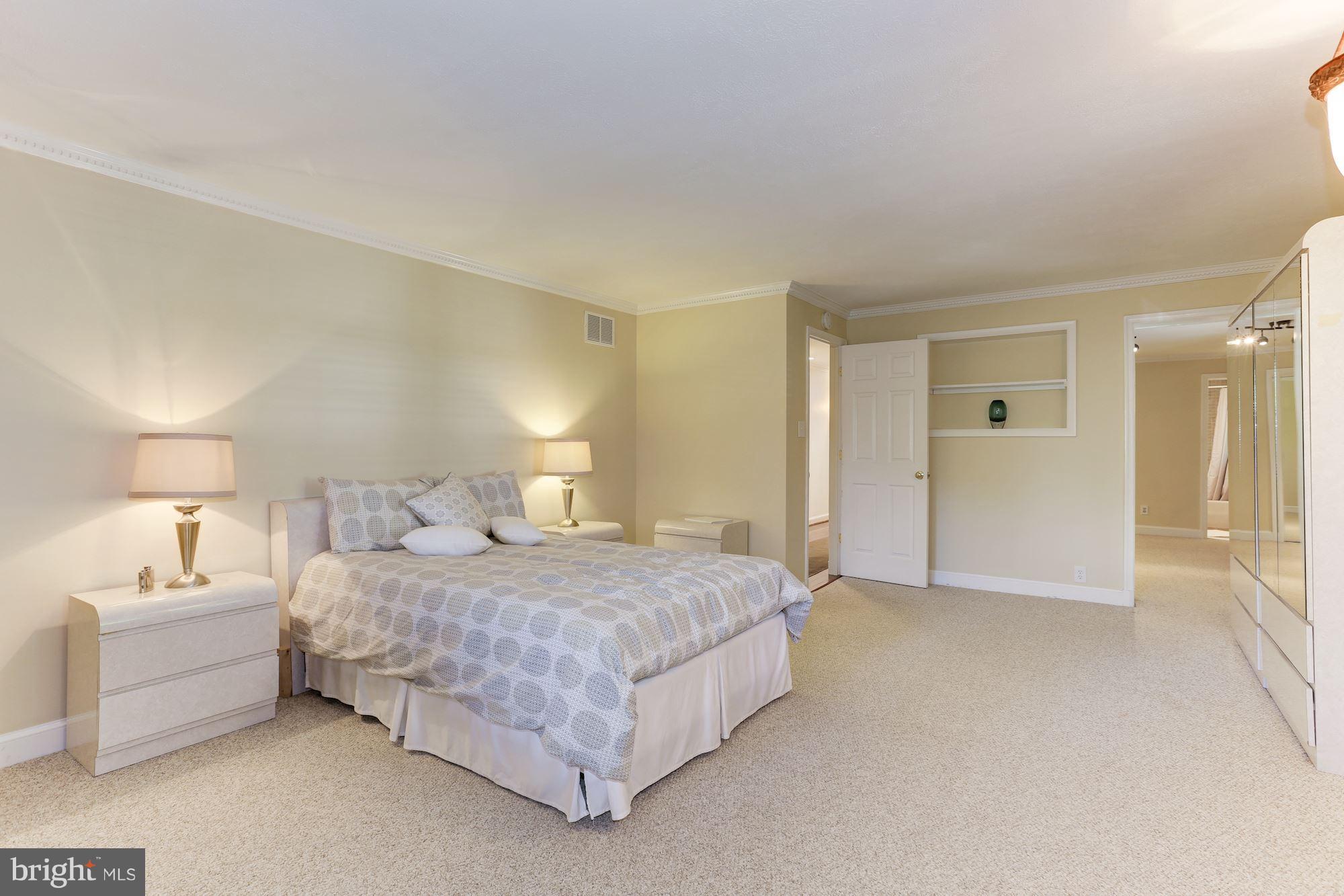 6207 Arkendale Road Alexandria, VA 22307 - Photo 17 of 30 3rd Bedroom