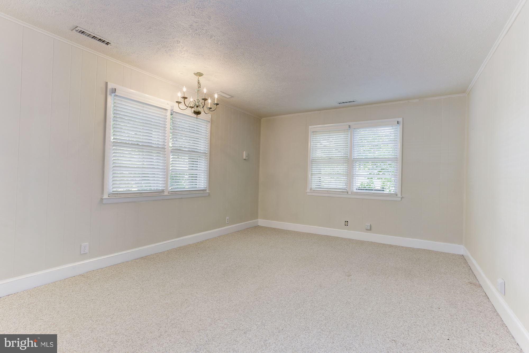 6207 Arkendale Road Alexandria, VA 22307 - Photo 20 of 30 Lower lvl 5th Bedroom
