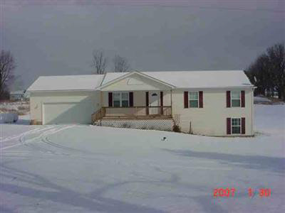 18927 Bradley Road Gregory, MI 48137 - Photo 1 of 4 20239376.JPG