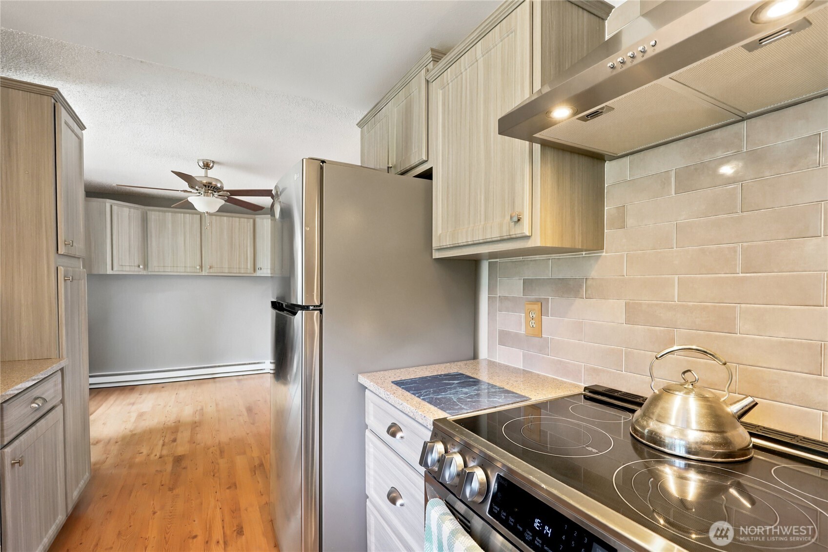 13262 Northwest Holly Road Bremerton, WA 98312 - Photo 11 of 26 Gallery Image 11