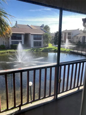 a view of entryway and hall