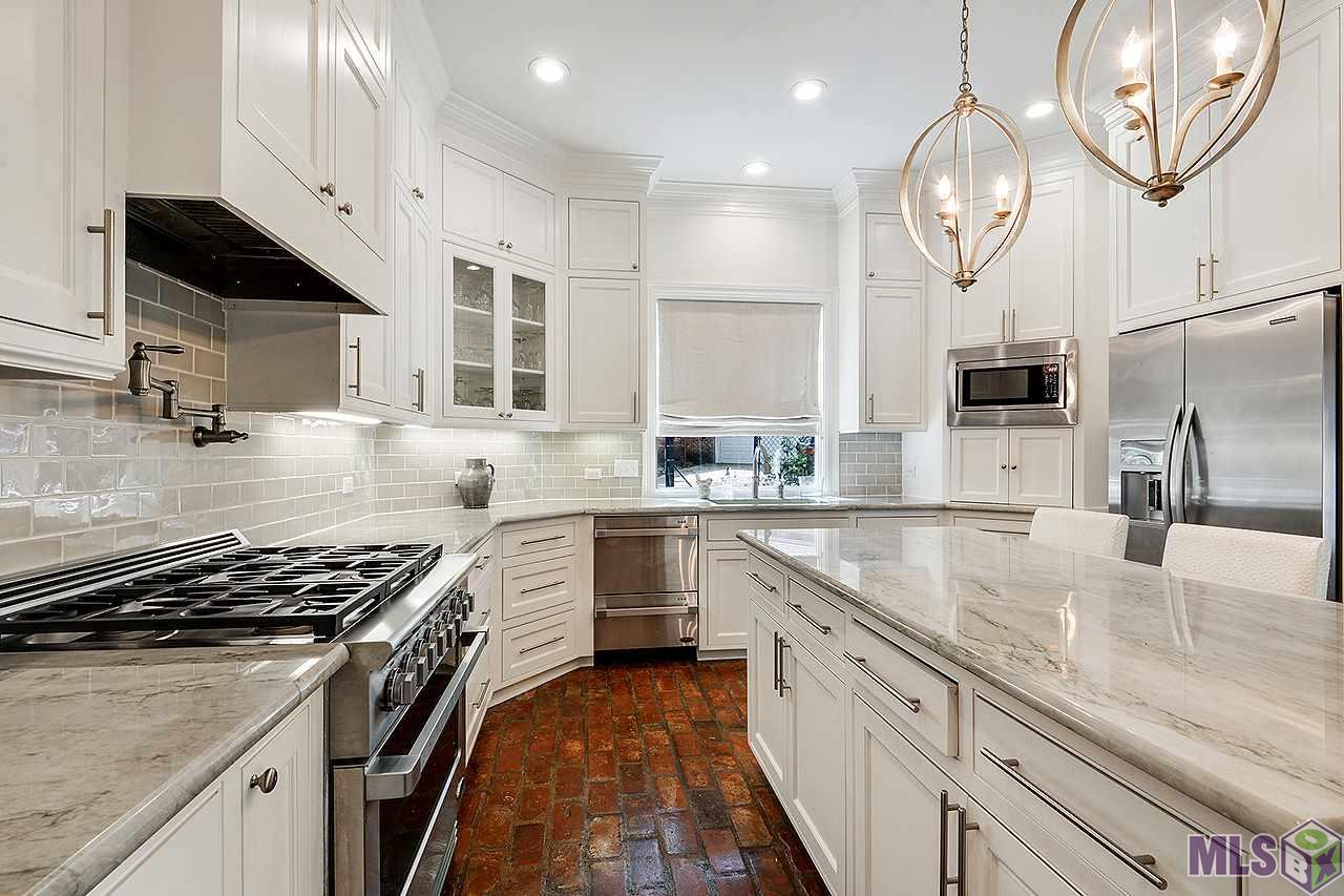 6971 South Fieldgate Court Baton Rouge, LA 70808 - Photo 6 of 19 Kitchen