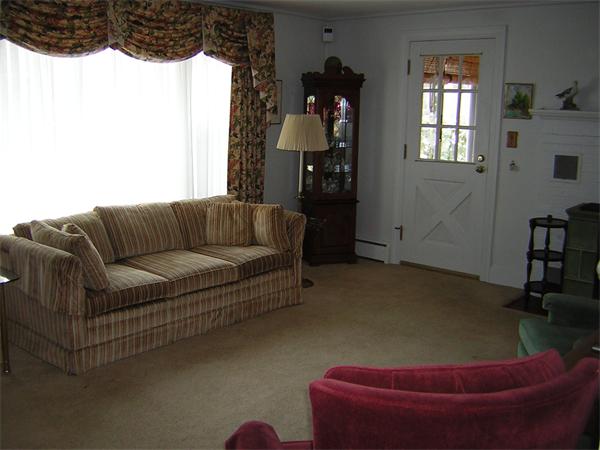 177 Hillside Road Southbridge, MA 01550 - Photo 9 of 17 Gallery Image 9