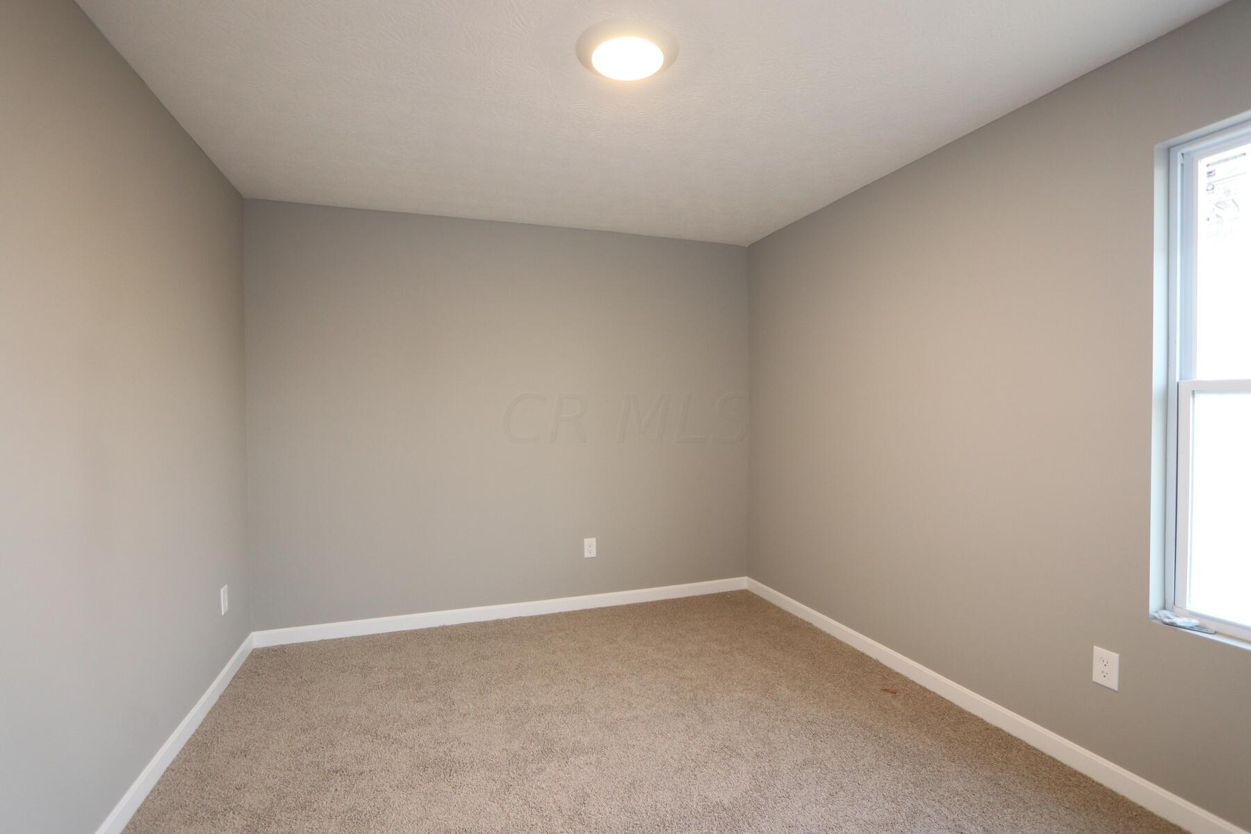 10 Erin Hls Road Commercial Point, OH 43116 - Photo 6 of 12 Interior