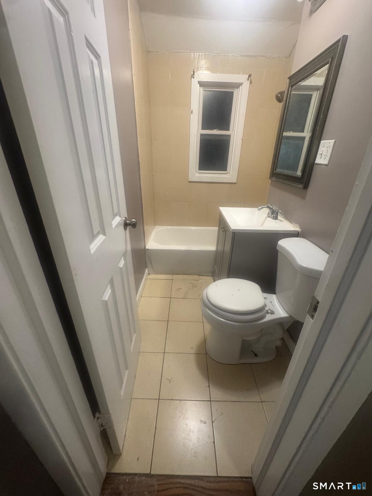 30 Wake Street Bridgeport, CT 06610 - Photo 8 of 10