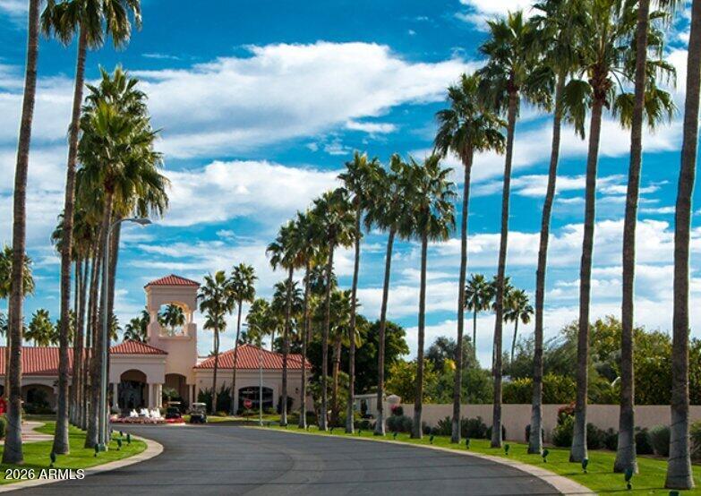 2550 South Ellsworth Road, Unit 46 Mesa, AZ 85209 - Photo 37 of 47 a view of a city and palm trees