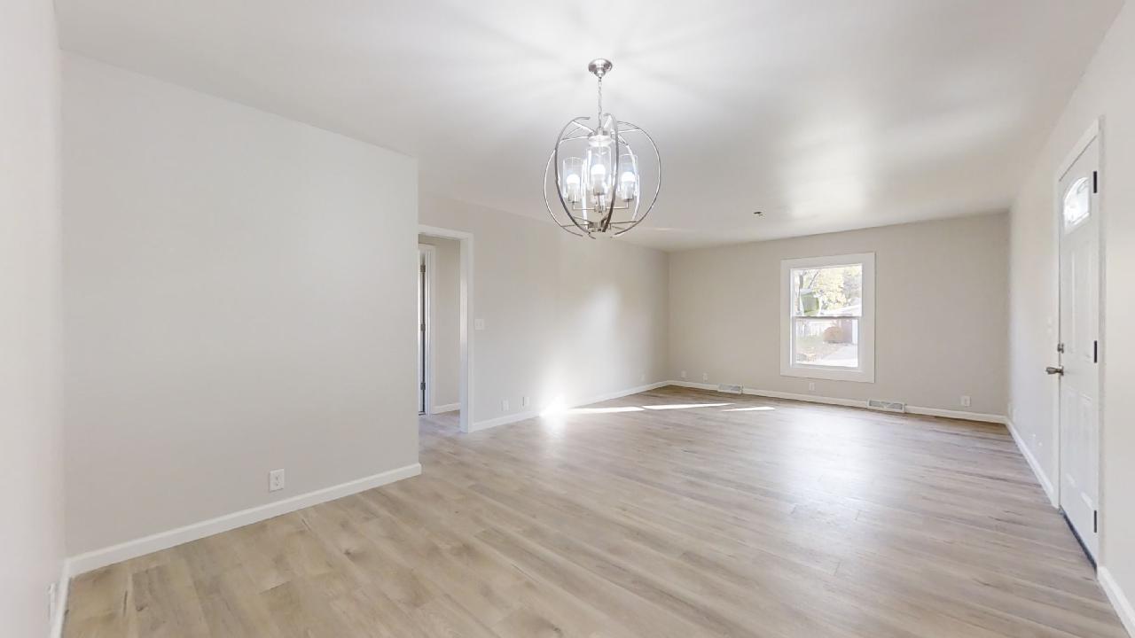 595 Pinecrest Place Rantoul, IL 61866 - Photo 9 of 40 Gallery Image 9