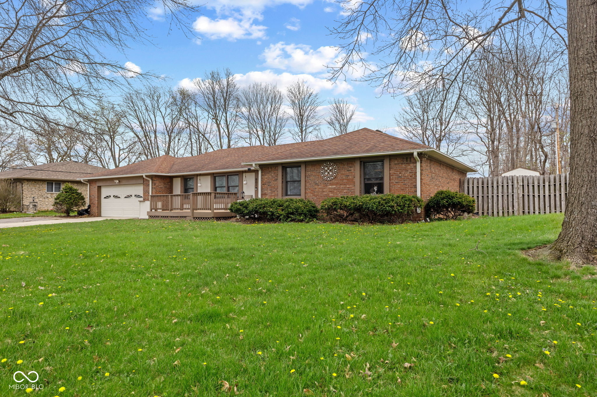 801 South Restin Road Greenwood, IN 46142 - Photo 2 of 34