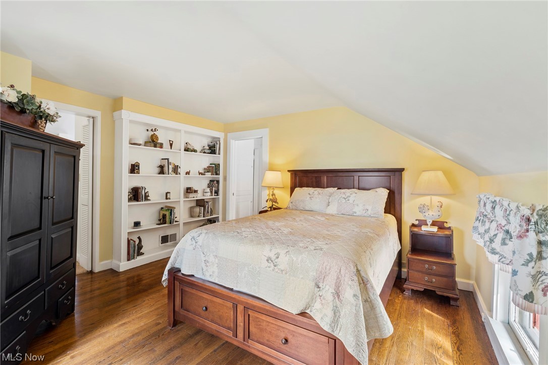 6398 Stow Road Hudson, OH 44236 - Photo 12 of 25 Gallery Image 12