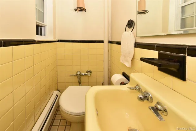 $1,195,000 | 139-30 Coolidge Avenue | Briarwood