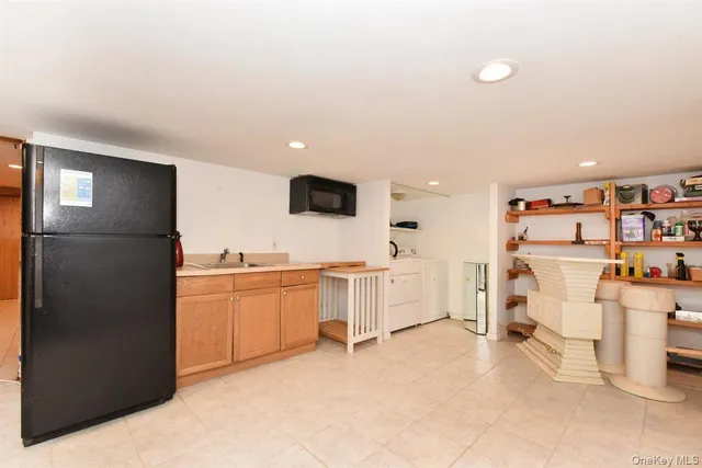 $1,195,000 | 139-30 Coolidge Avenue | Briarwood