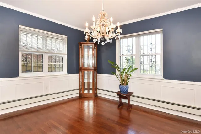 $1,195,000 | 139-30 Coolidge Avenue | Briarwood