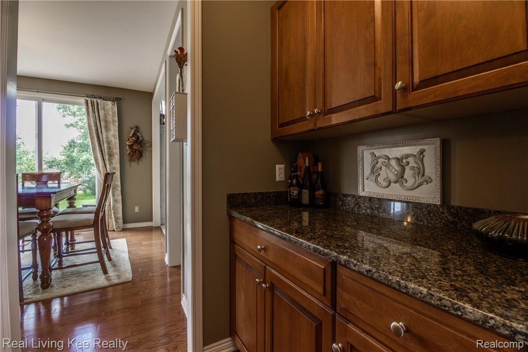 4140 Plum Lane Rochester, MI 48306 - Photo 28 of 57 19.jpg