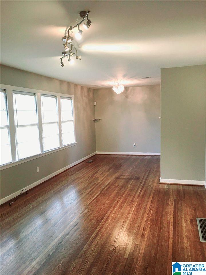 835 Glen Ridge Drive Fairfield, AL 35064 - Photo 4 of 17