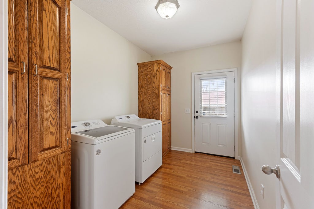 137 Piney Road Lawrenceburg, TN 38464 - Photo 25 of 33 a view of a utility room with closet and windows